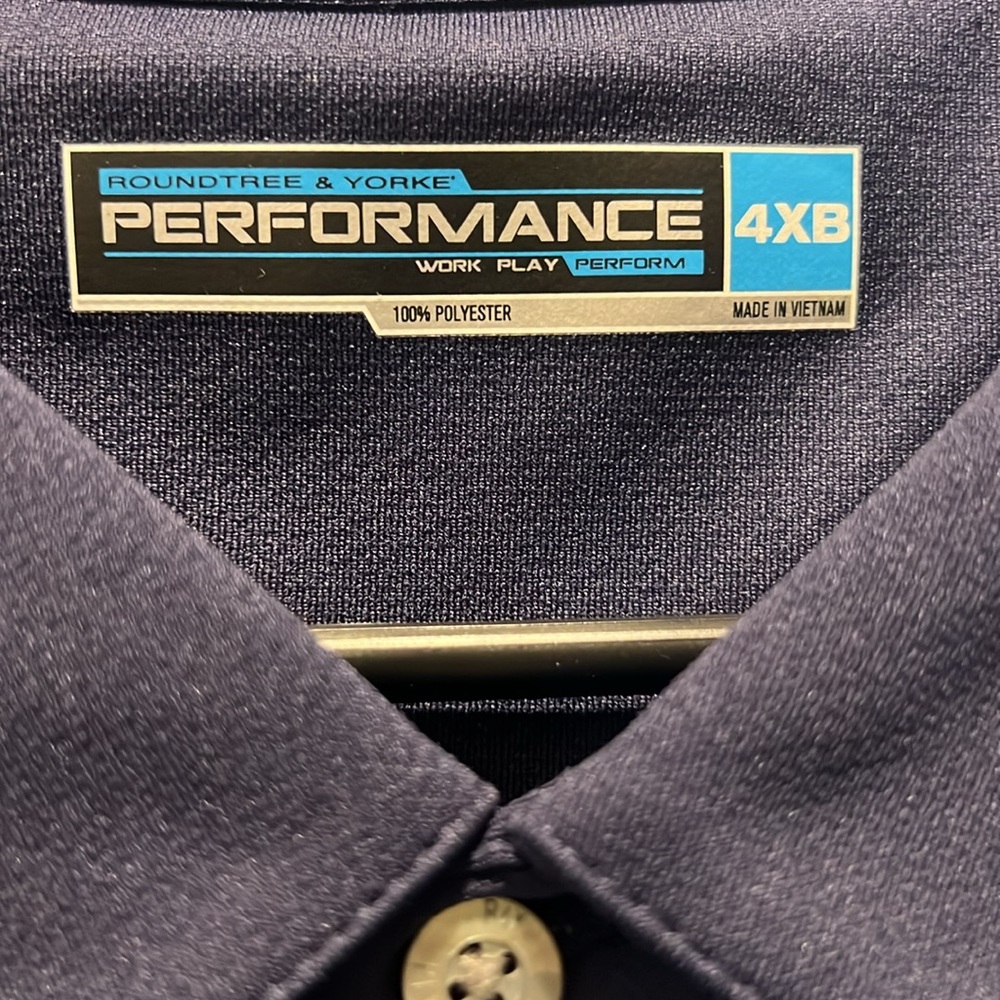 Roundtree & Yorke Performance Polo - Picture 2 of 2